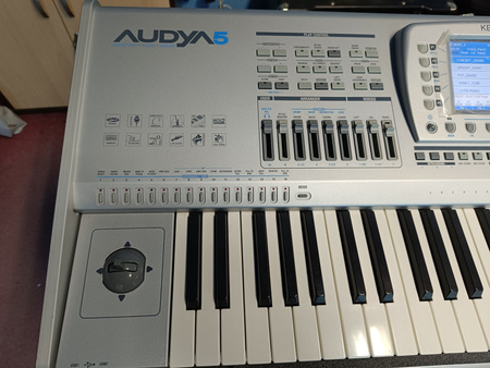 Ketron Audya 5 - keyboard - Powystawowy