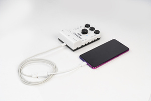 Joyo Momix - kieszonkowy mikser z interface USB