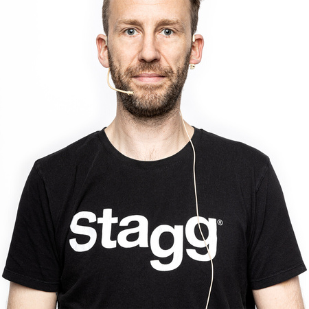 Stagg SUW 12H-BE - nagłowny system bezprzewodowy 