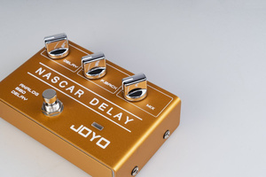 Joyo R-10 Nascar Delay - efekt gitarowy