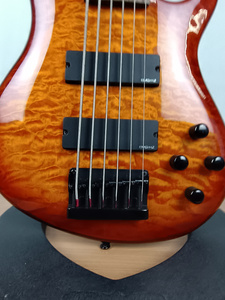 Dean Edge 6W/EMGs  - gitara basowa - Powystawowa