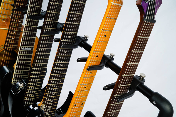 Guitto GGS-11 - statyw na 7 gitar, rack