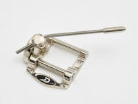 Duesenberg TDRSLN - tremolo do gitary elektrycznej